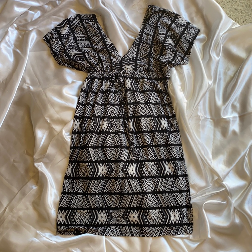 Black and white summer dress